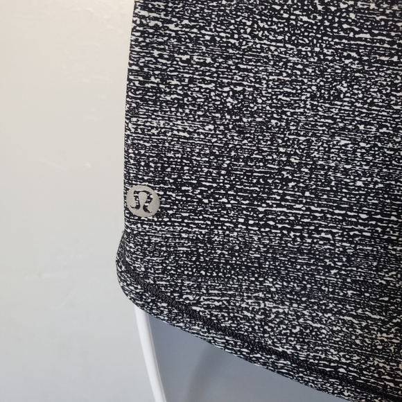 Lululemon Women's Sculpt Tank II Twillines Workout Top Black White Mesh Gym M/L - Picture 2 of 5